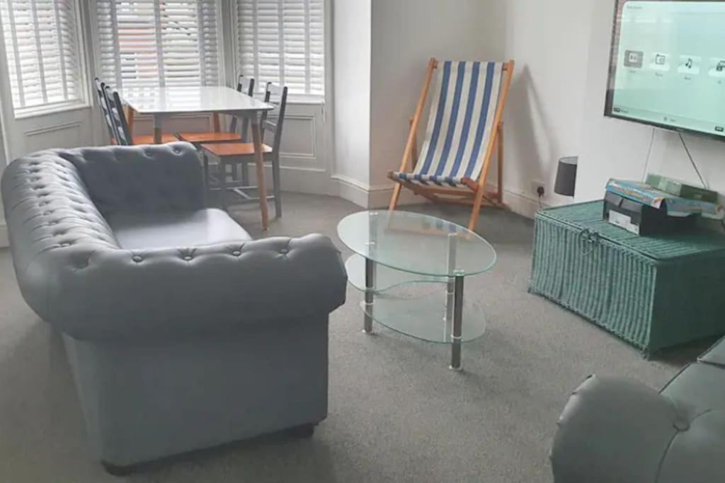 Orme View Dog Friendly Apartment Llandudno Exterior foto
